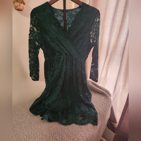 NWOT Elegant Green Lace Dress - Picture 3 of 6